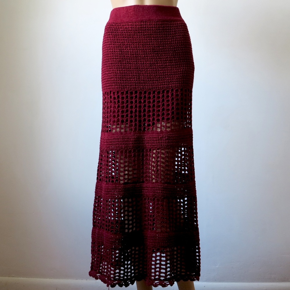BCBG MAXAZRIA Maroon Red Cut Out Knit Long Skirt